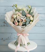 Букет цветов из:  Розы и Лизиантусы в поселок Станции Манихино