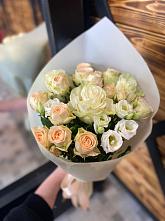 Букет цветов из:  Розы и Лизиантусы #REPLACE_PRED# поселок Станции Манихино
