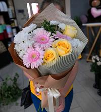 Букет цветов из:  Герберы, Розы и Хризантемы #REPLACE_PRED# поселок Станции Манихино
