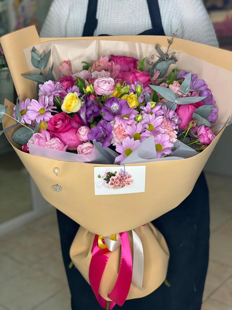 Букет цветов из: Хризантемы, Гвоздики и Альстромерии в поселок Станции Манихино