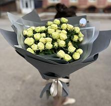 Букет Белые кустовые розы Солинеро #REPLACE_PRED# поселок Станции Манихино