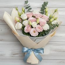 Букет цветов из:  Лизиантусы в поселок Станции Манихино