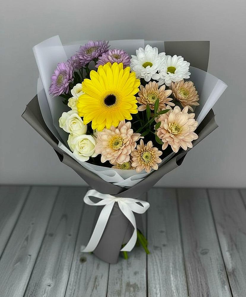Букет цветов из: Розы, Герберы и Хризантемы в поселок Станции Манихино