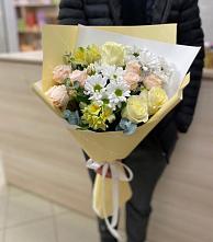 Букет цветов из:  Альстромерии, Розы и Хризантемы #REPLACE_PRED# поселок Станции Манихино