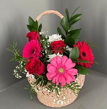 Цветочная композиция из Розы, Хризантемы и Герберы в корзине #REPLACE_PRED# поселок Станции Манихино