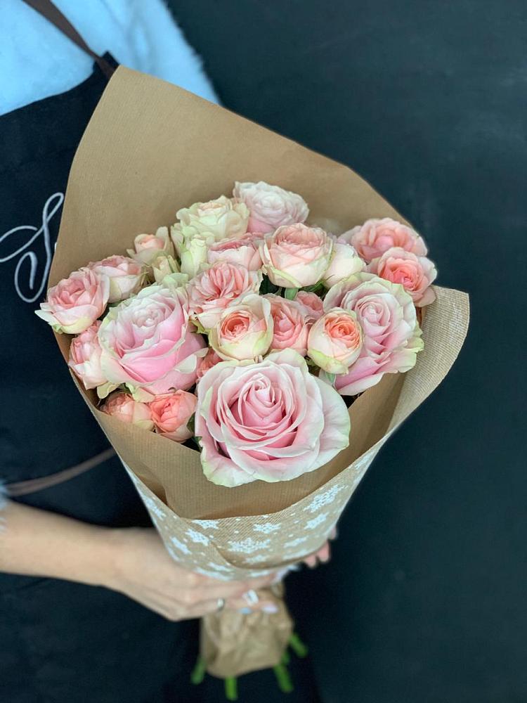 Букет цветов из: Хризантемы и Розы в поселок Станции Манихино