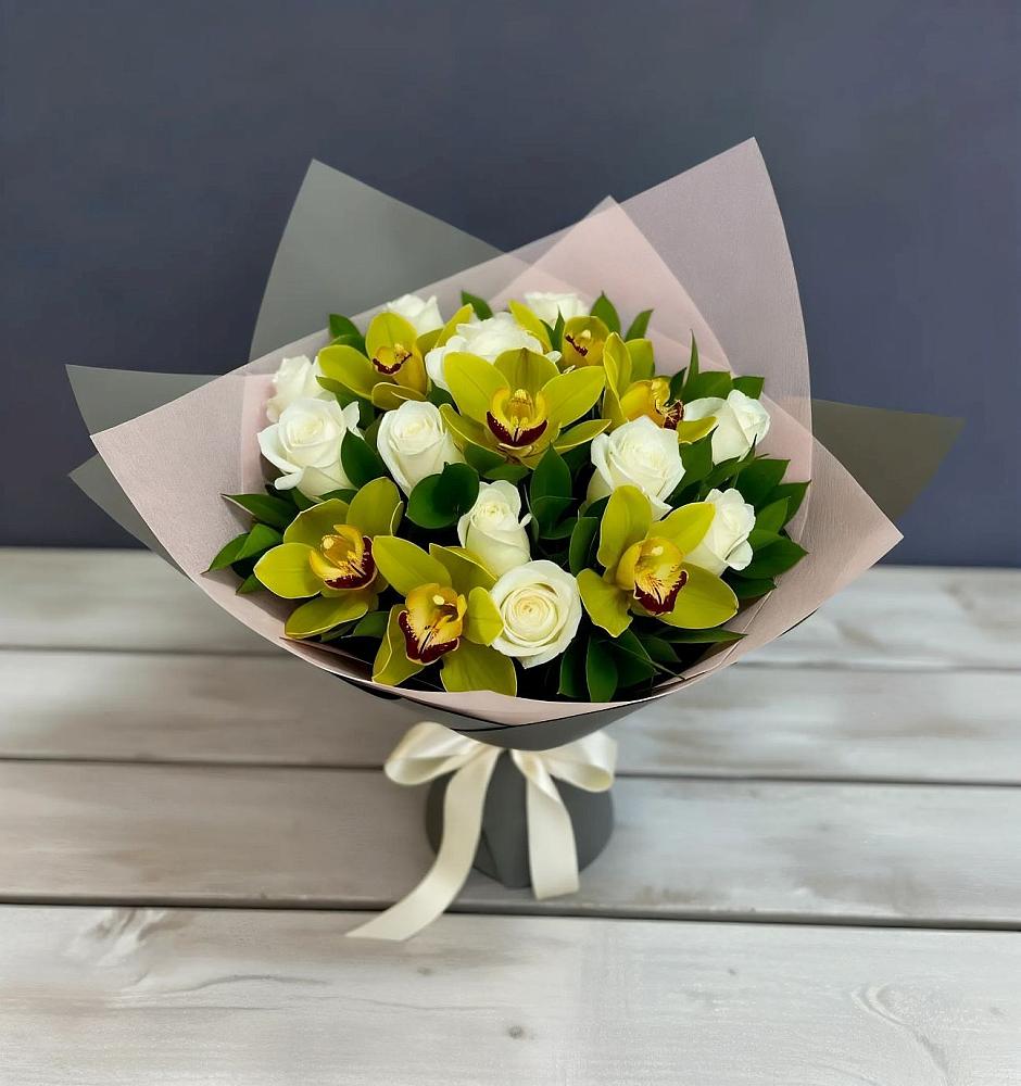 Букет цветов из: Орхидеи и Розы в поселок Станции Манихино