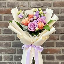 Букет цветов из:  Лизиантусы и Розы #REPLACE_PRED# поселок Станции Манихино